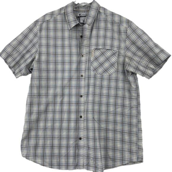 Columbia Button Down Shirt Men's Size L Beige Blue Plaid Pocket Short Sleeve - Picture 1 of 10